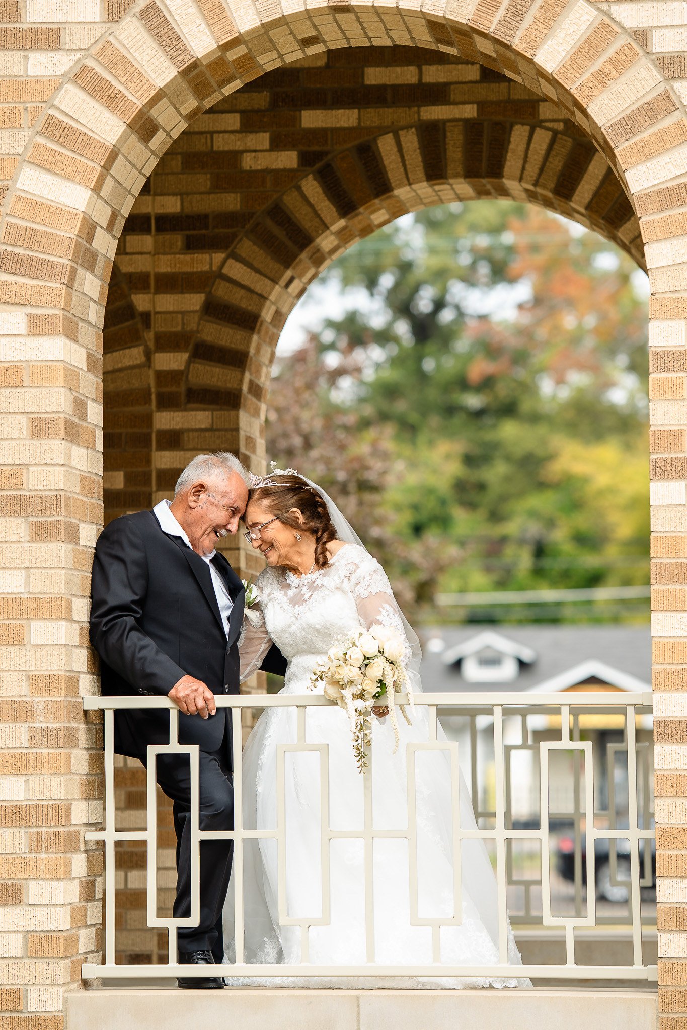 Wedding couple by RO MEDIA